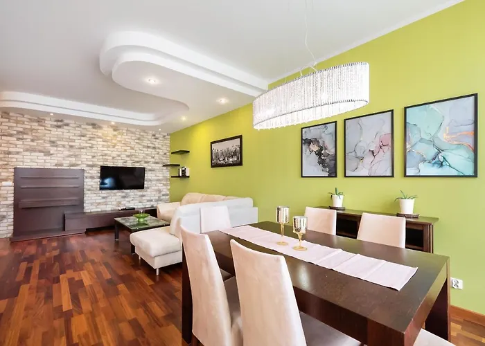 Wilanow Luxury By Bookinghost *